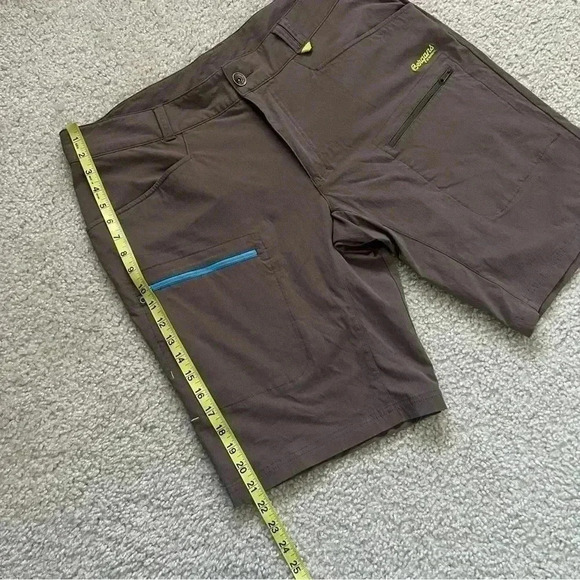 BERGANS of NORWAY 7168 Utne Hiking Cargo Shorts Brown Men’s Size XXL - Picture 16 of 16